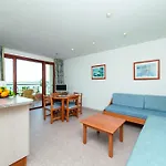 Apartment Xaloc Hrc *