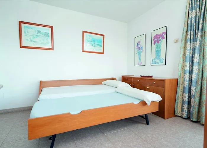 Xaloc Hrc Apartman *