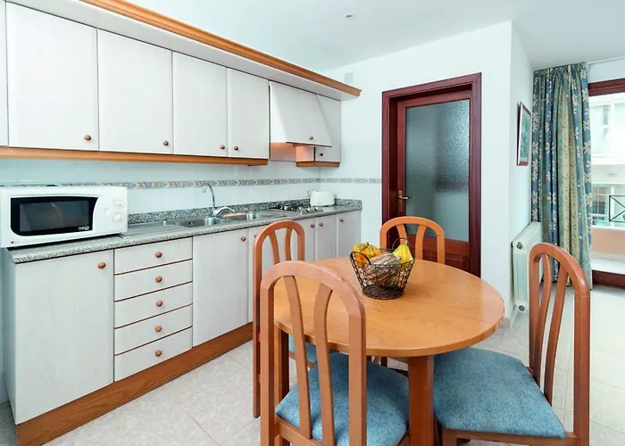 Xaloc Hrc Apartman *